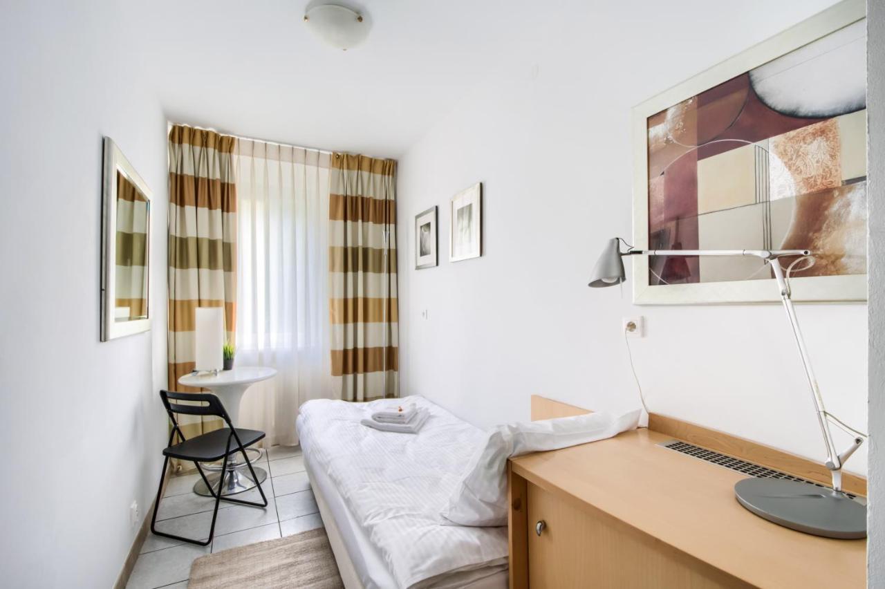 404 Rooms Zamiany Ursynow Varsovie Extérieur photo